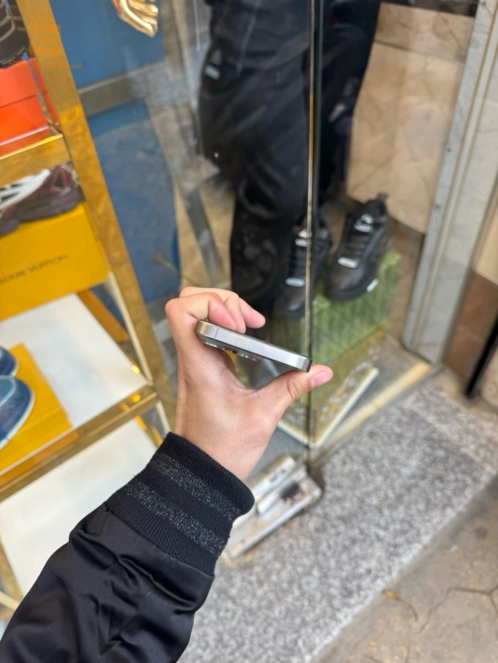 iphone 15 pro état 10/10 produit européen CE