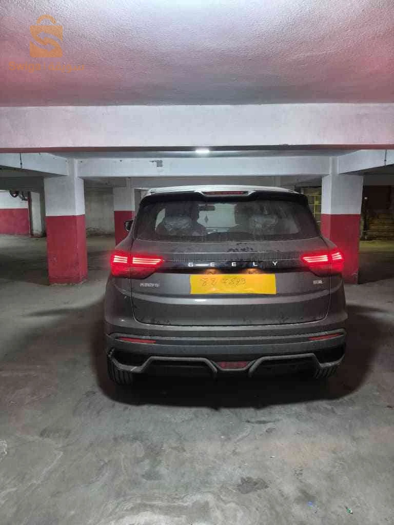 Geely Azkarra 2025 16 ALGER