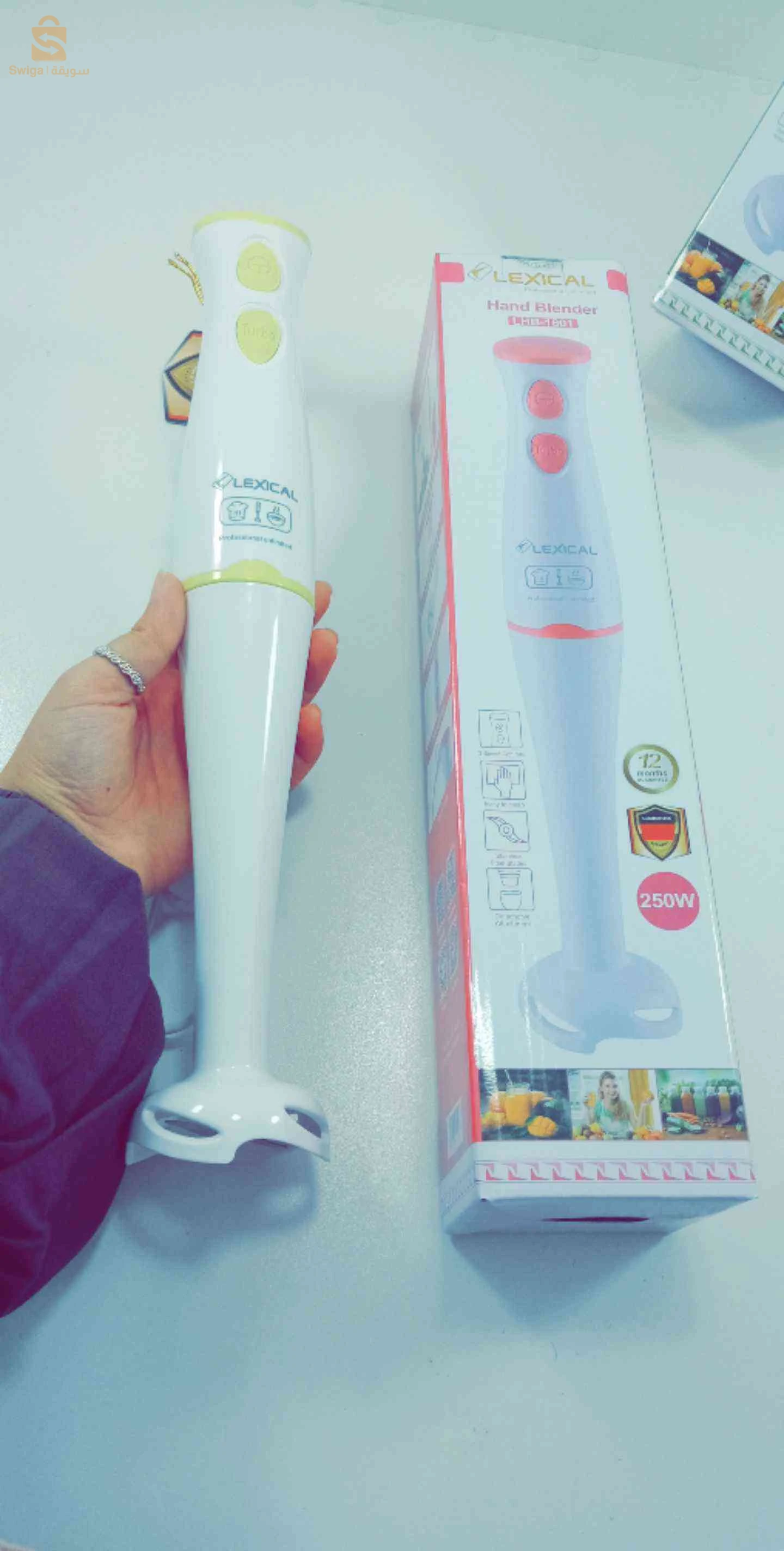 خلاط كهربائي