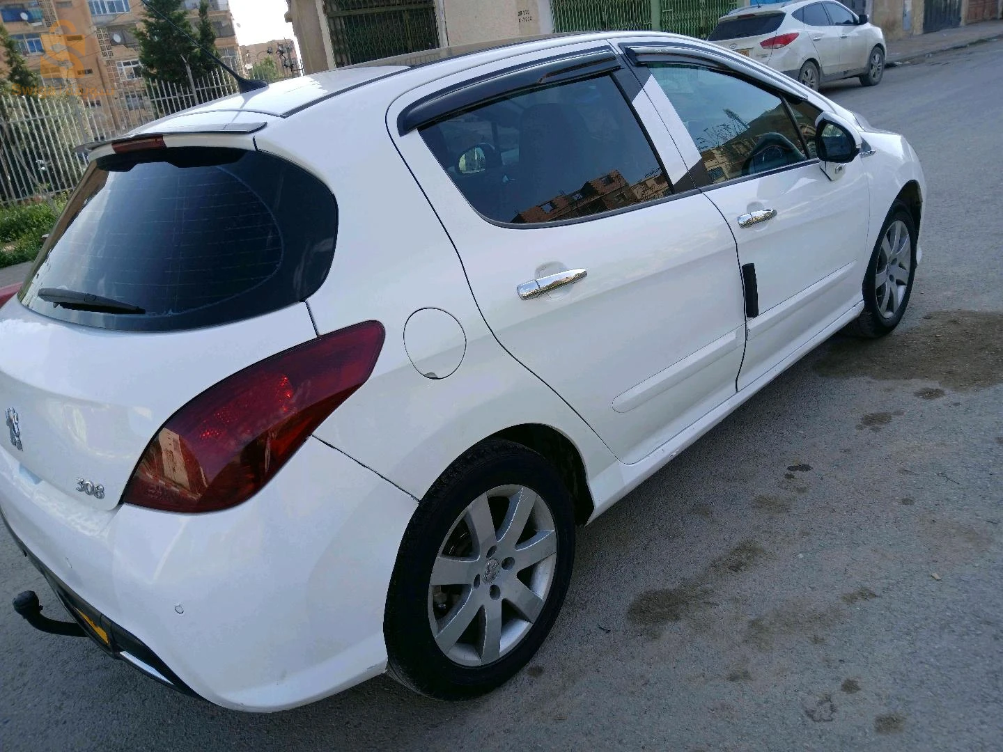 بيجو 308 2011 5 باتنة