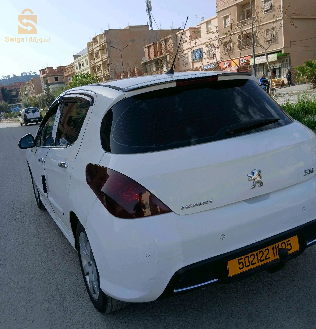 بيجو 308 2011 5 باتنة