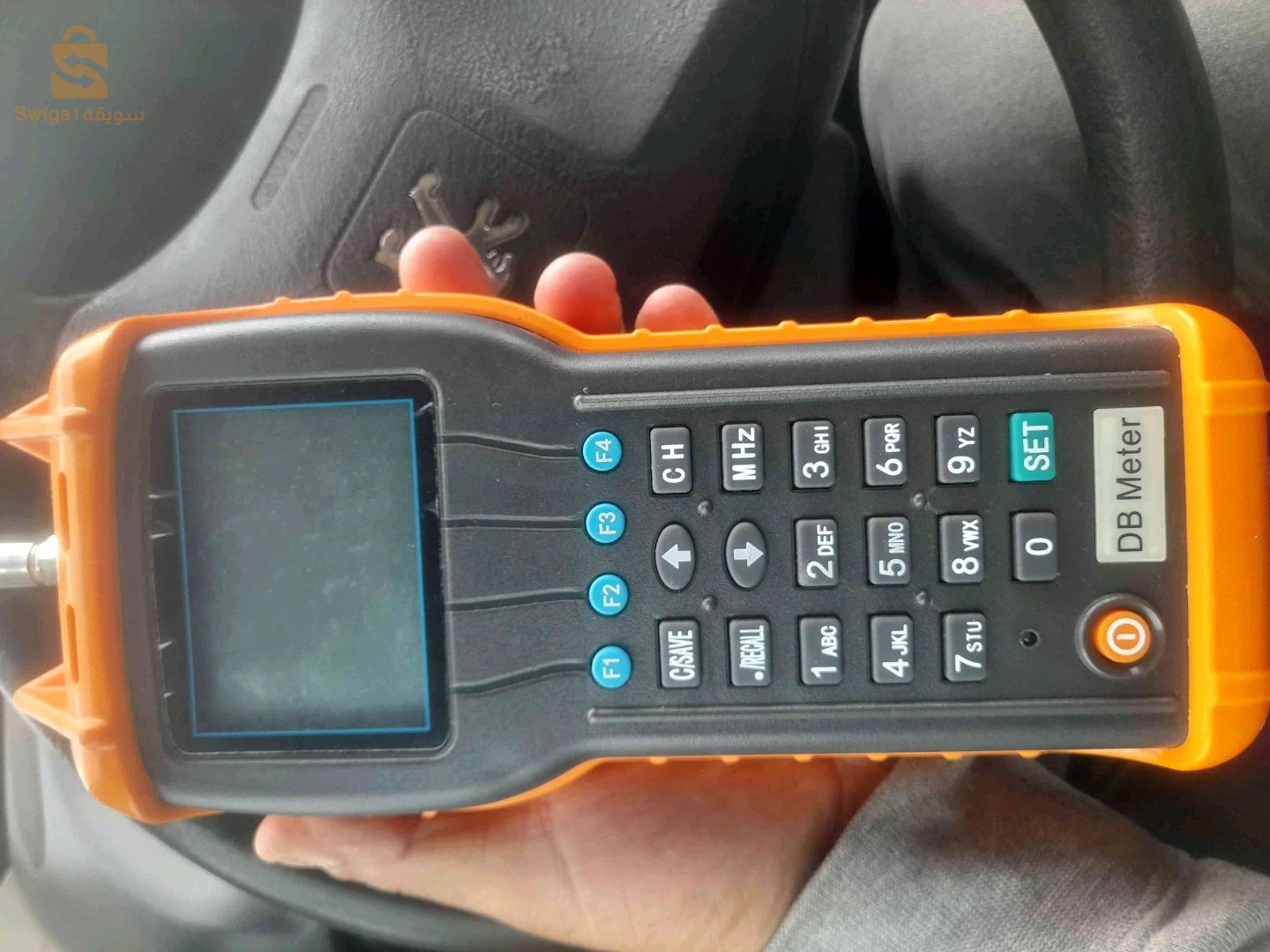 جهاز قياس تردد الأقمار الصناعية