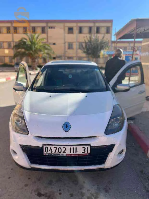 رينو Clio 3 22 سيدي بلعباس