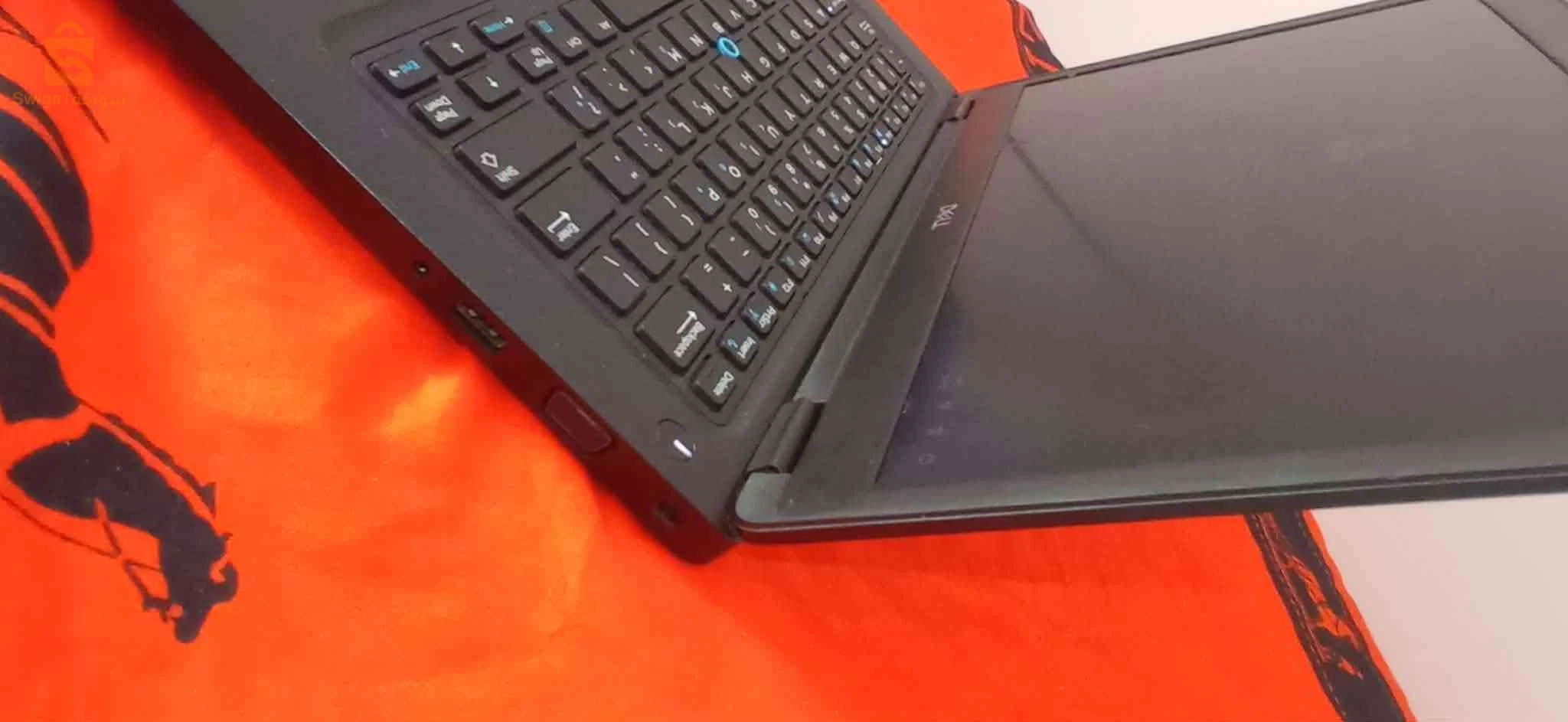 للبيع  ولا نبرز