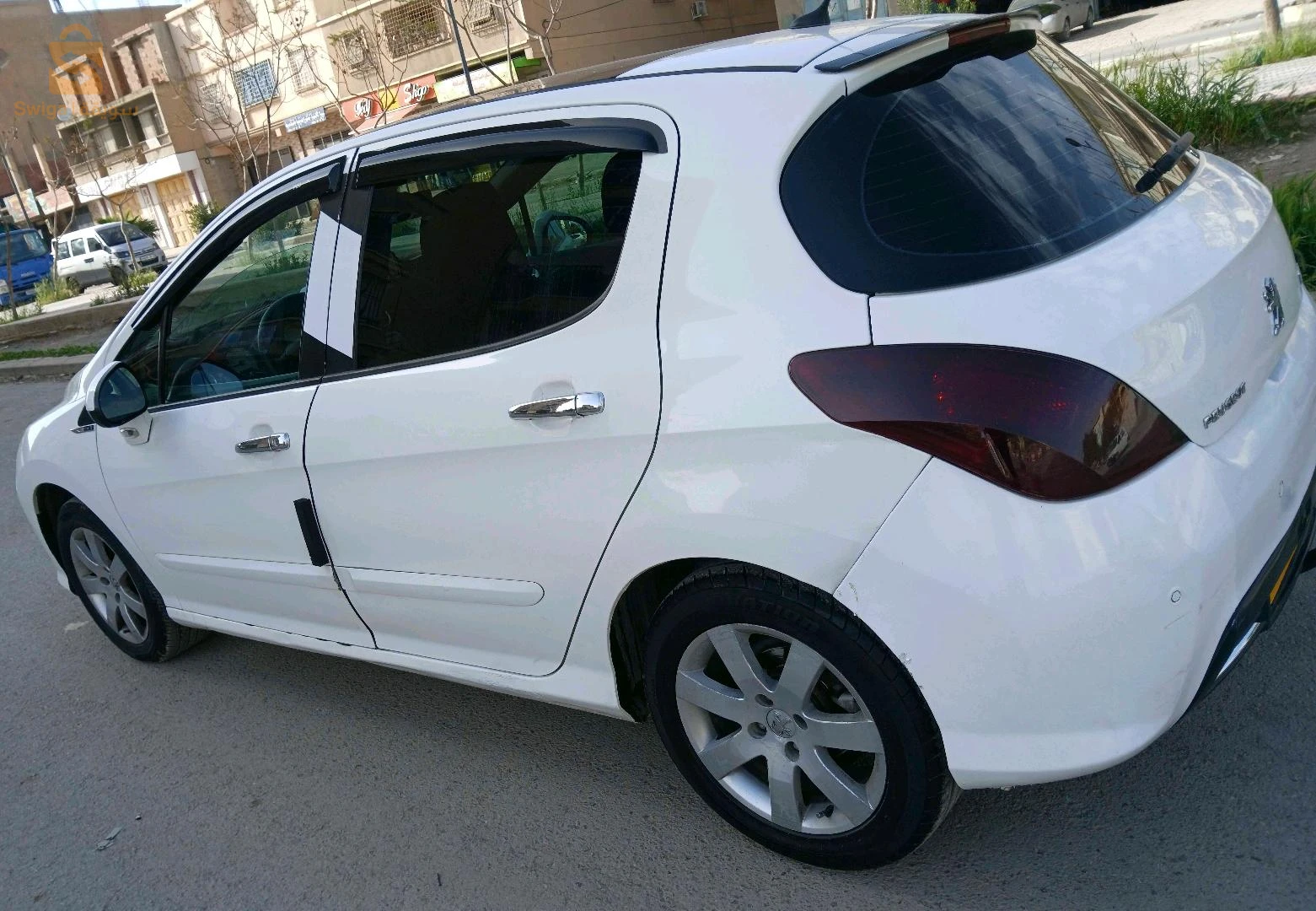 بيجو 308 2011 5 باتنة