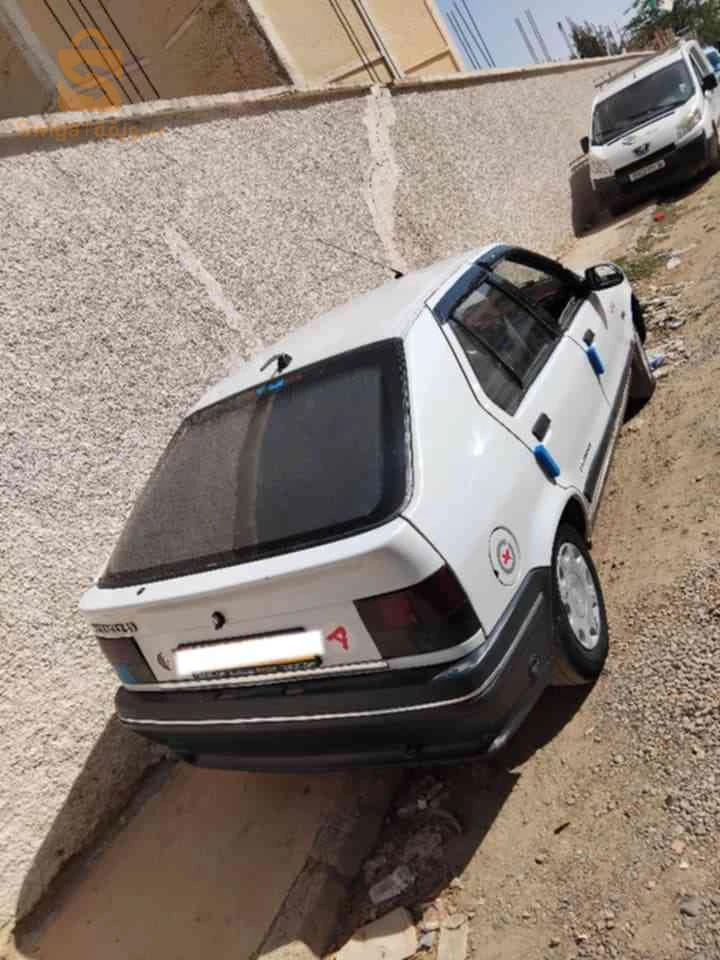 رينو R 19 1990 38 تيسمسيلت