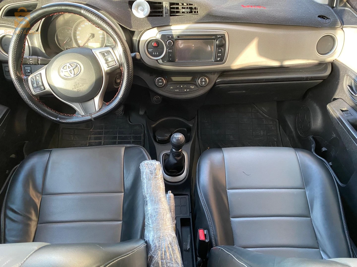 تويوتا Yaris 2012 1  ادرار