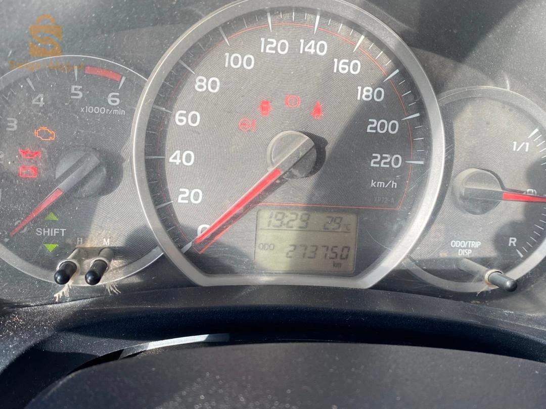 تويوتا Yaris 2012 1  ادرار