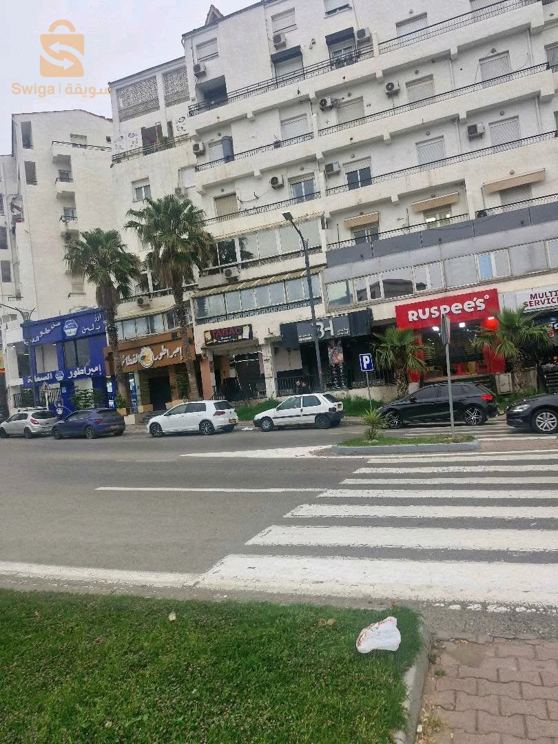 locale alouer محل للكراء عين الله دالي براهيم مقابل وزارة السكن والعمران دالي ابراهيم عين الله