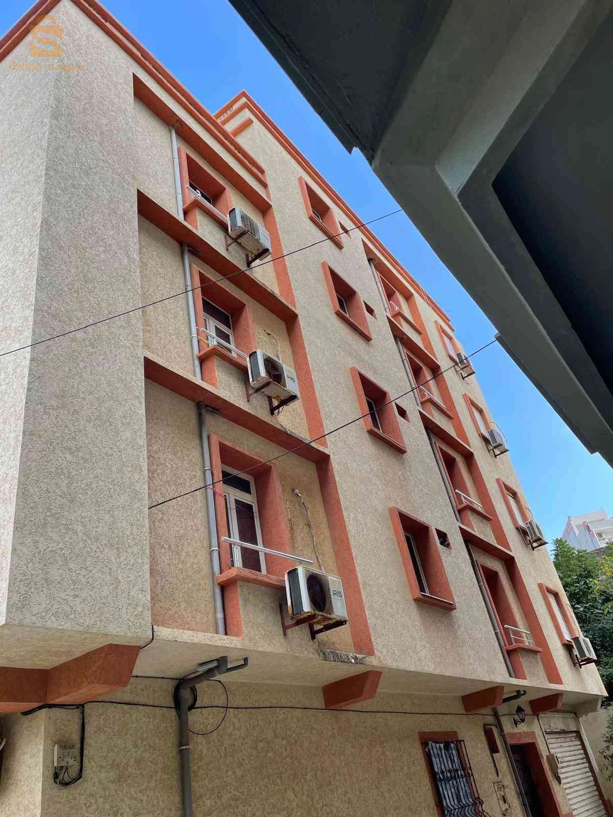 بيع عمارة من 4 طوابع في جيجل اولاد بونار