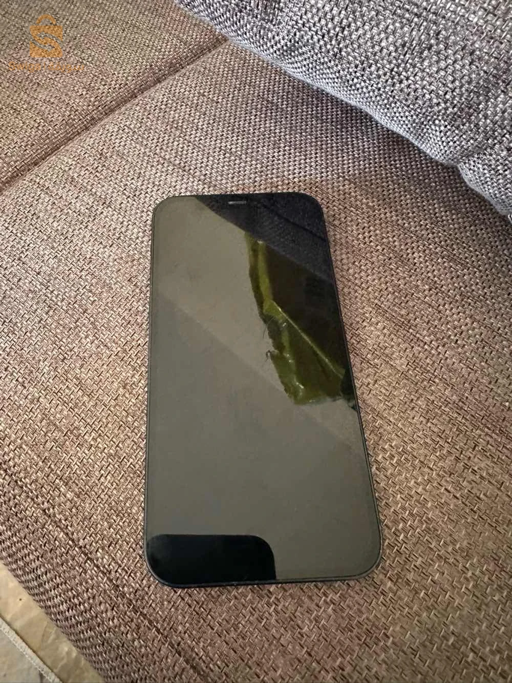 iPhone 12