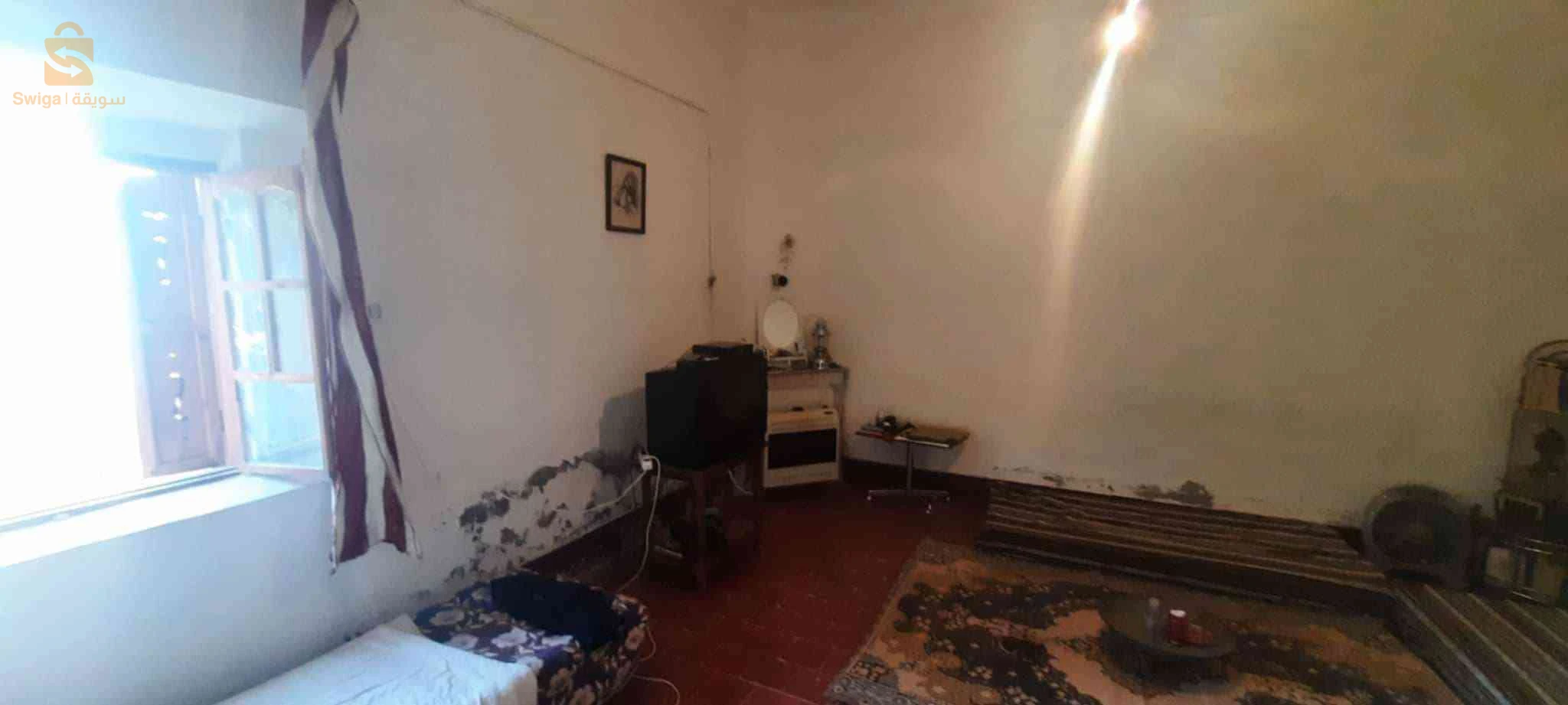 بيت فيها 400متر لو فيها 656 مع العاقد الملكيه مسكينة فيل _رقم الهاتف 0558408594
