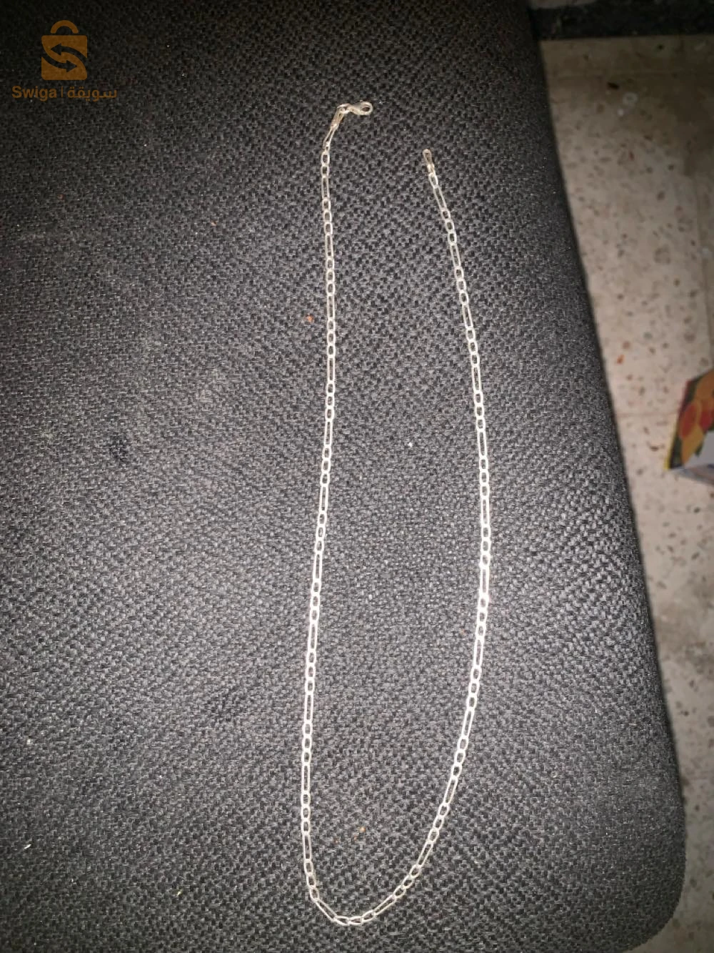 سلسلة فضة
