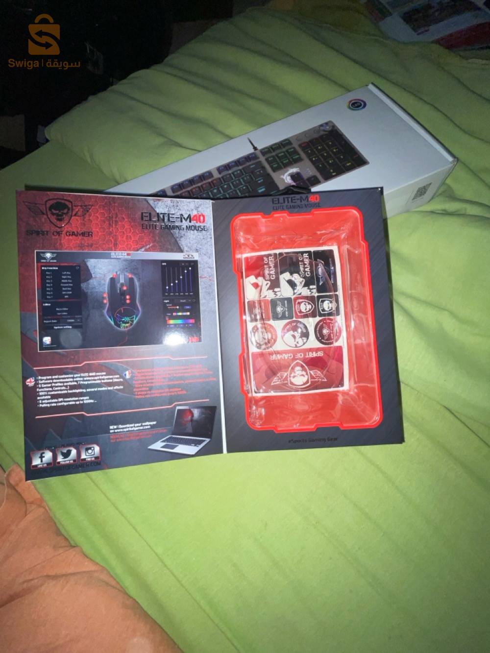 souris neuf original, évidemment et aussi avec sa boîte