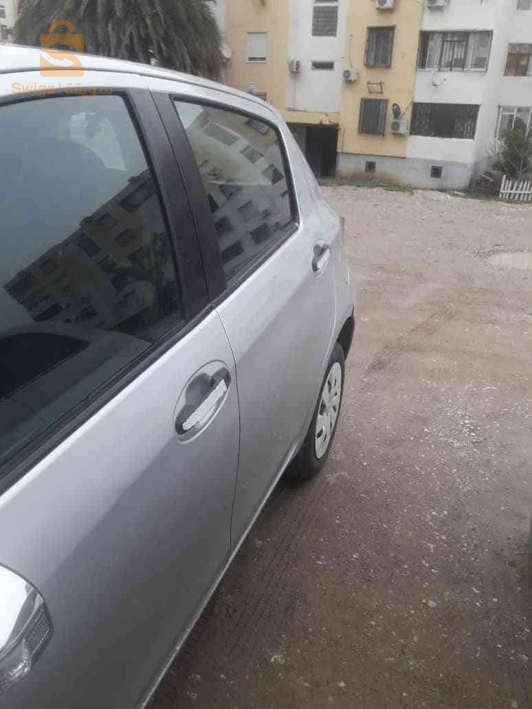 تويوتا Yaris 2013 قسنطينة