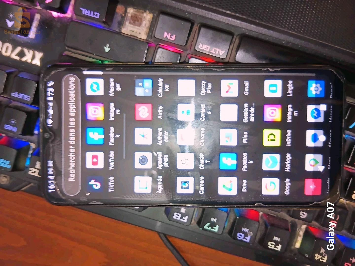 téléphone Logicom Comet 4g. /64g 5000.batterie fabrication française Android Google playstore avec boite