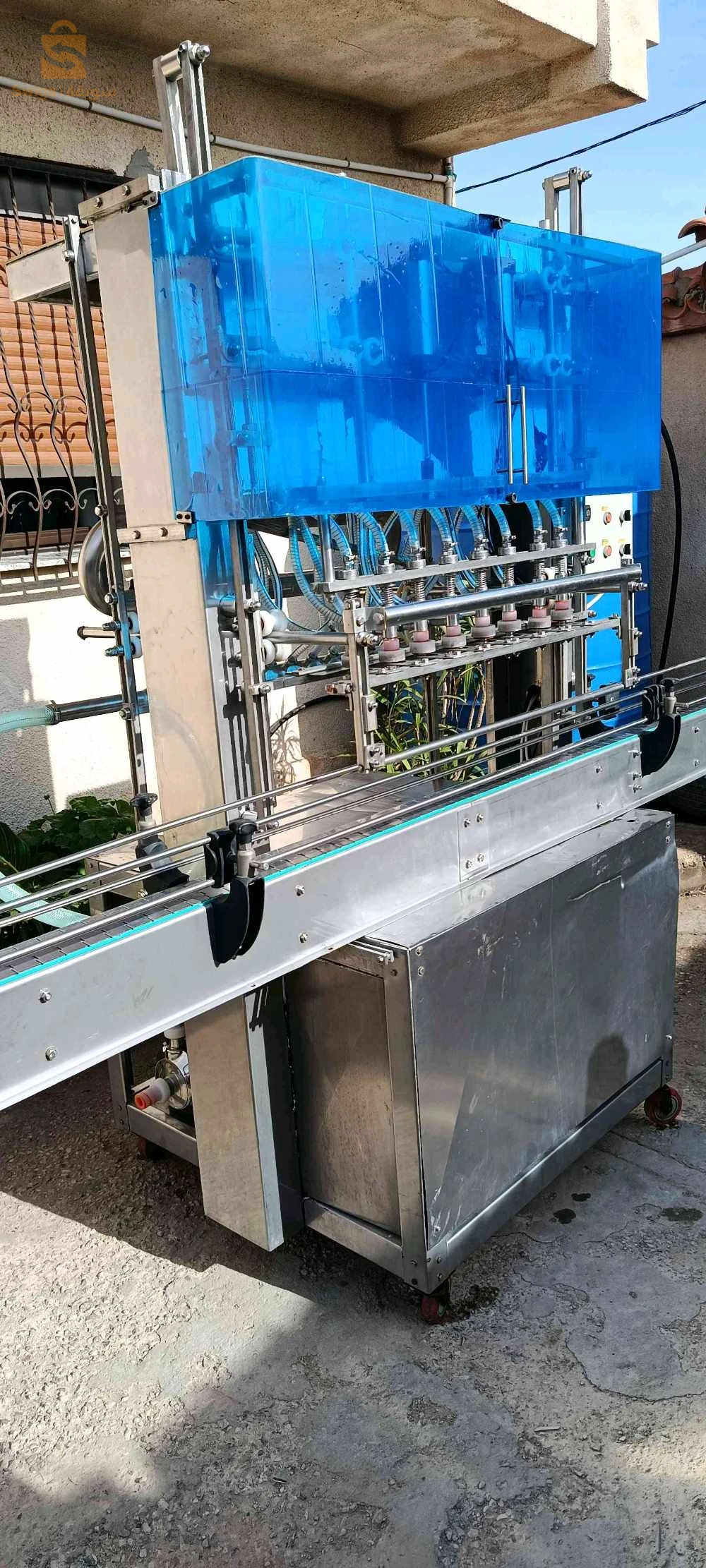 Remplisseuse semi automatic produit alimentaire 8 bec