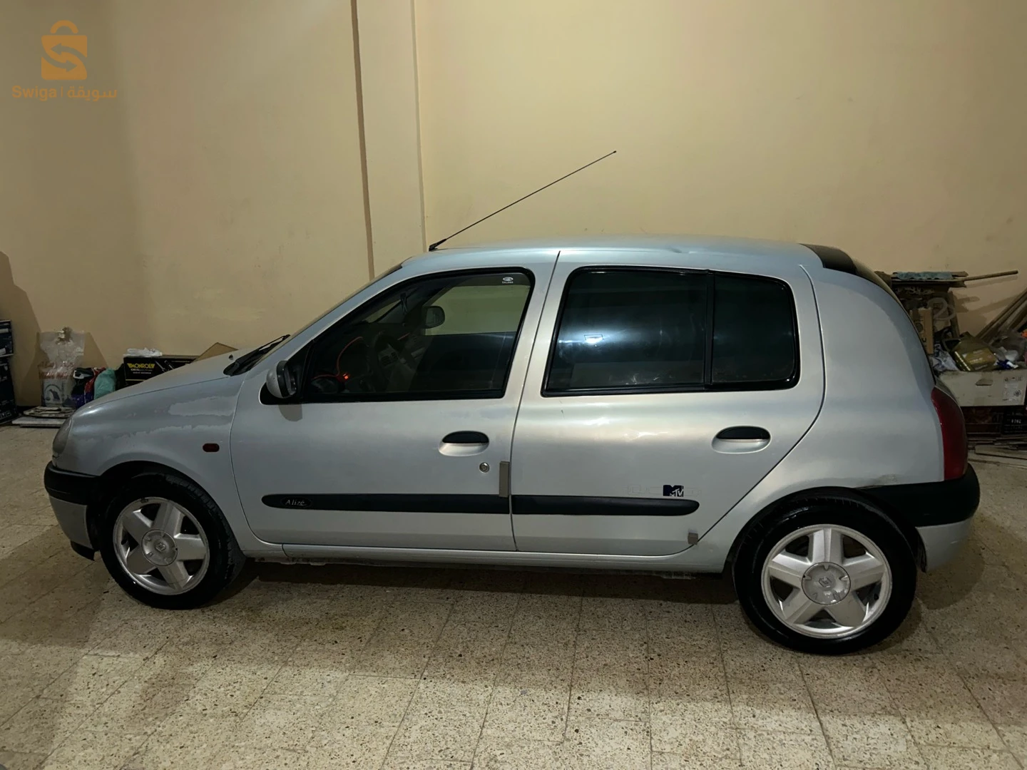 Renault Clio 2 2001 RELIZANE