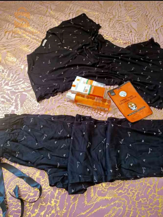 ملابس نسائية