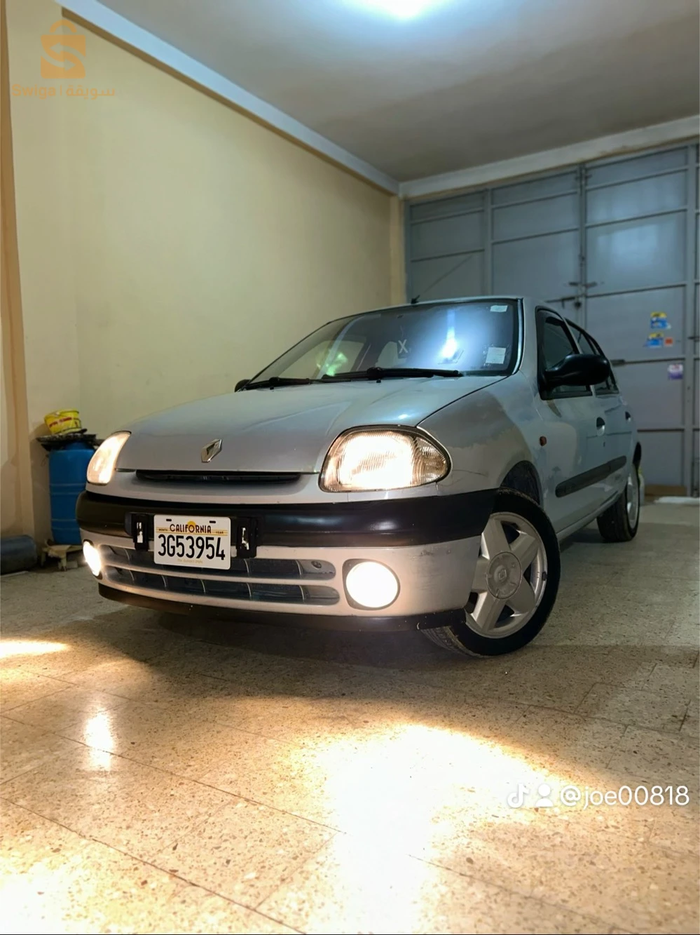 رينو Clio 2 2001 غليزان