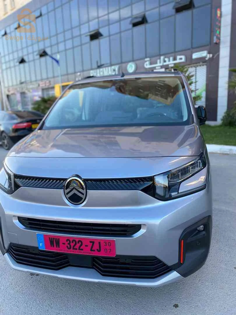 ستروين Berlingo 2025 5 باتنة