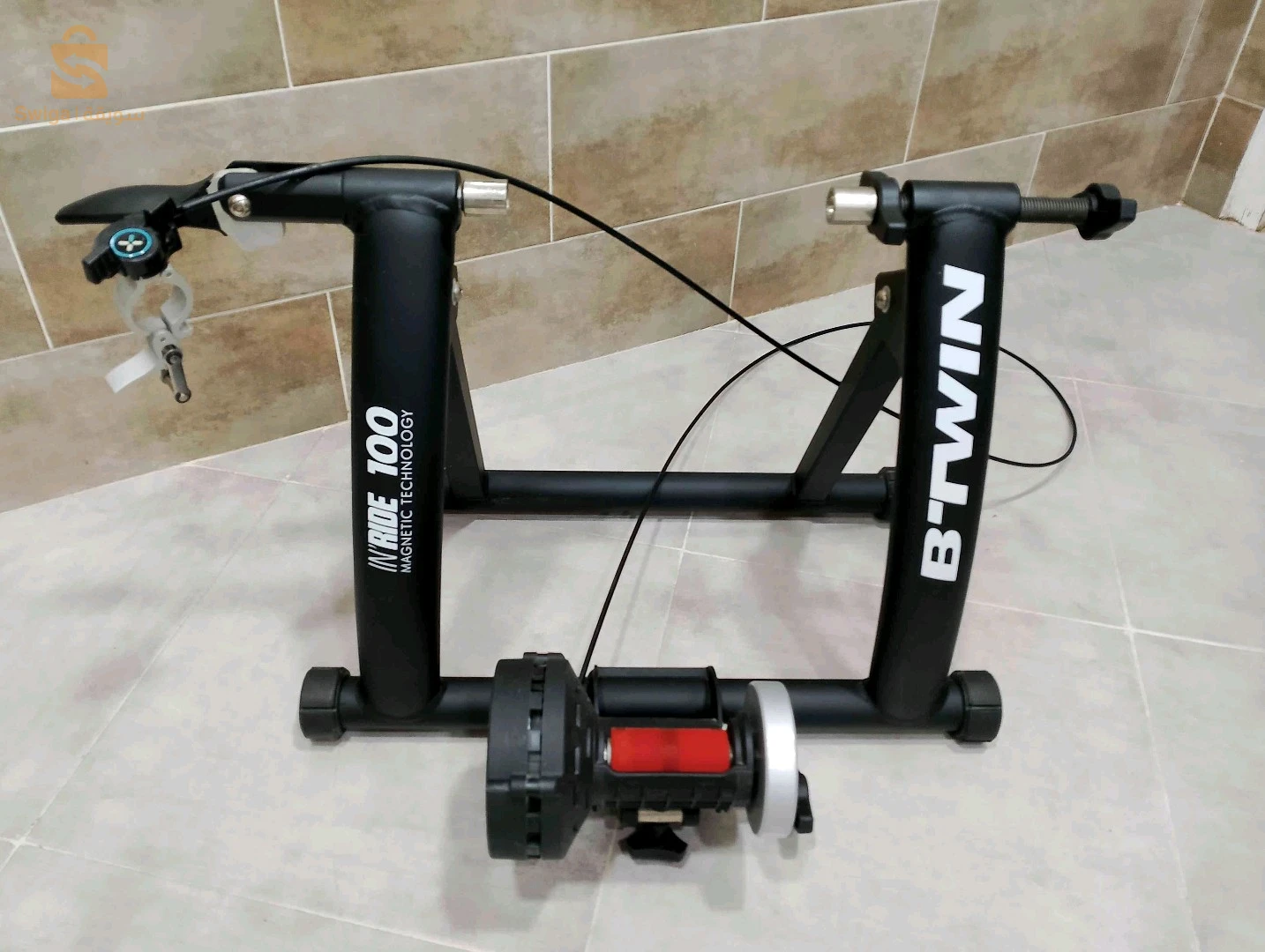 homme trainer vélo