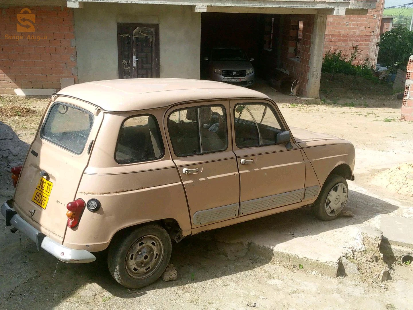 رينو R 4 1982 35 بومرداس