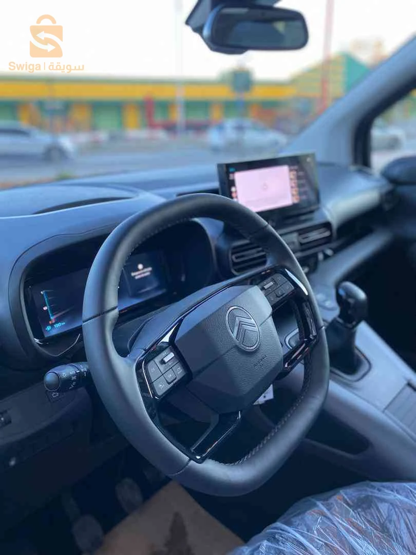 ستروين Berlingo 2025 5 باتنة