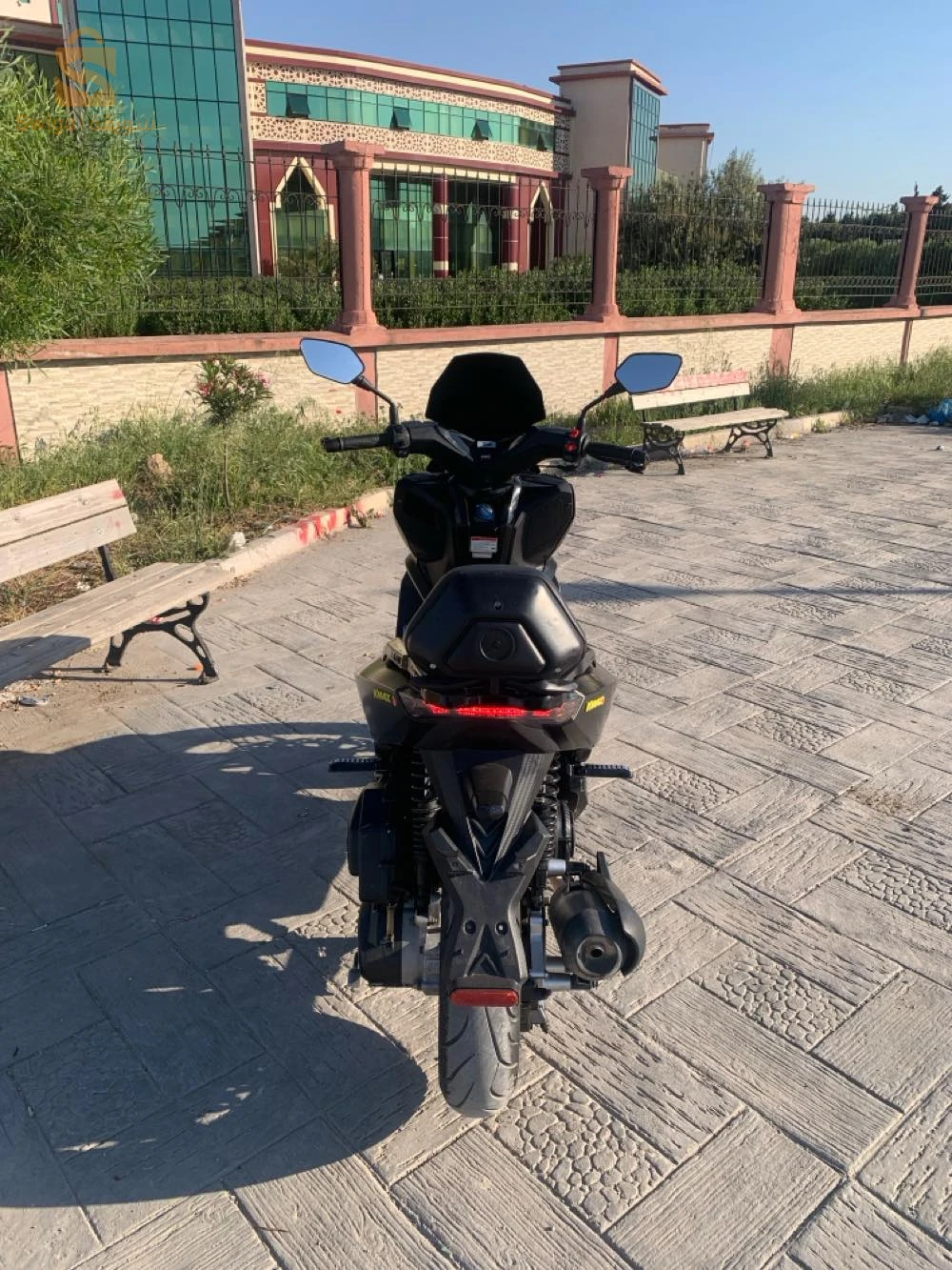 Vmax 200cc