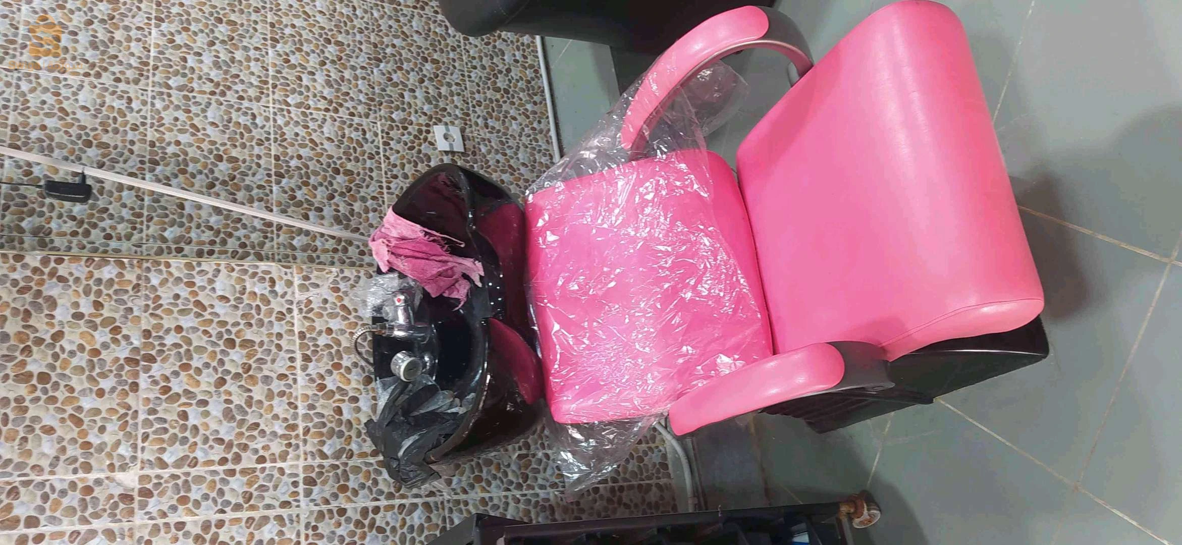 matériel et équipements de salon coiffure femme