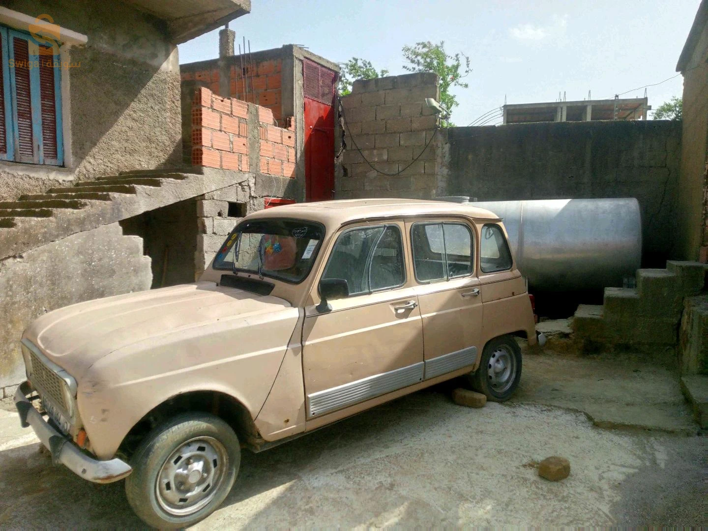 رينو R 4 1982 35 بومرداس