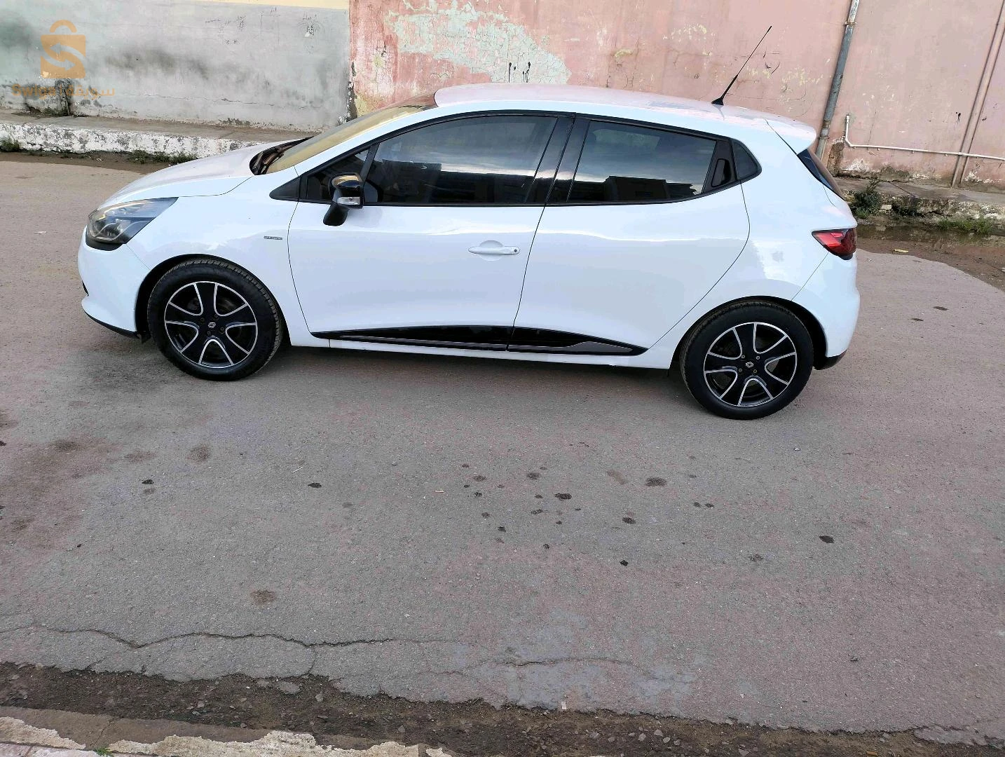 رينو Clio 4 2014 29 معسكر