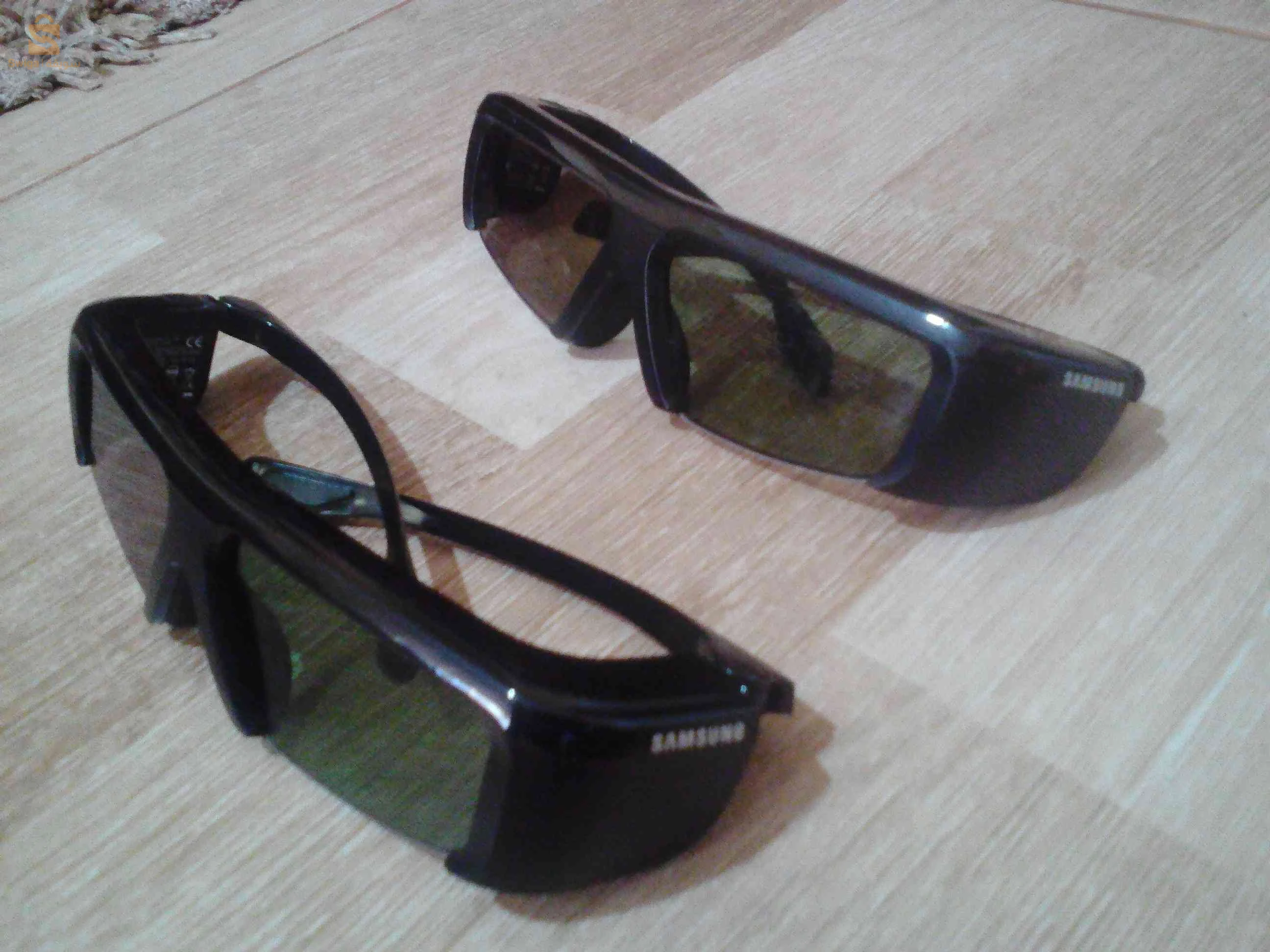 lunettes 3d pour tv samsung 3d smart originale européenne..tv samsung serie 2011