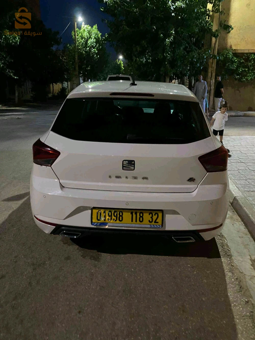 سيات Ibiza 2018 البيض