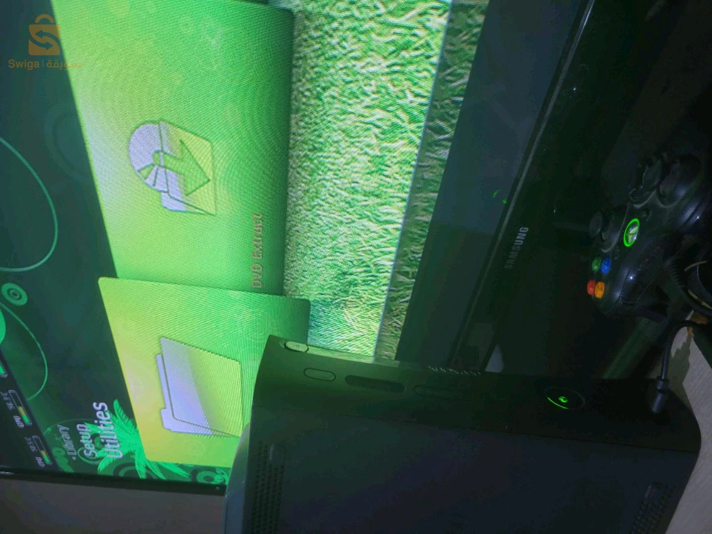 Xbox 360 Élite avec 3 manettes