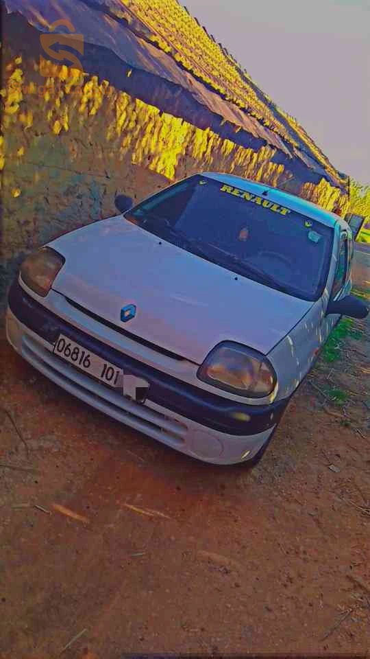 رينو Clio 2 2001 عنابة