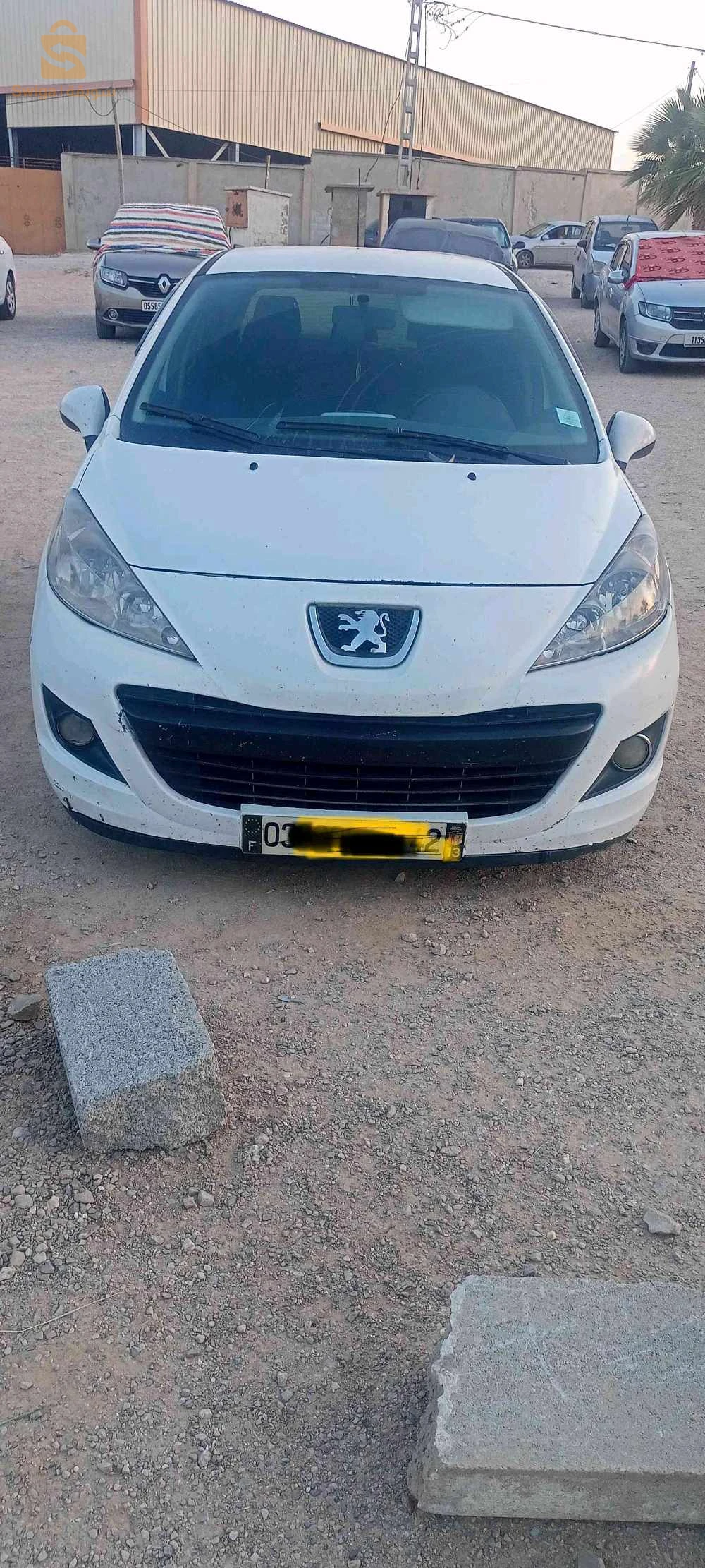بيجو 207 2012 تيبازة