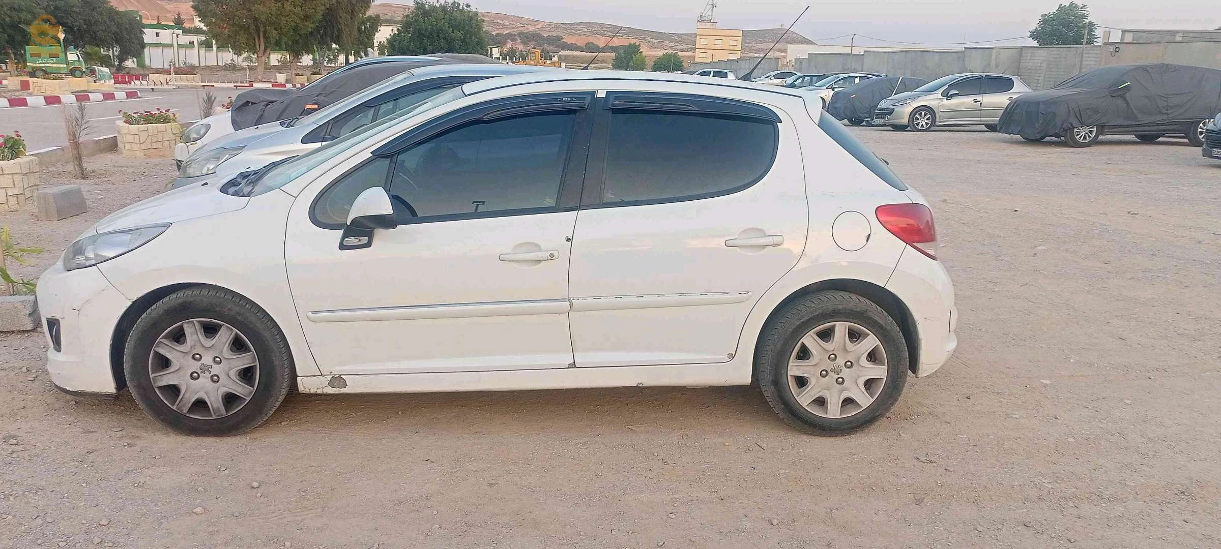 بيجو 207 2012 تيبازة