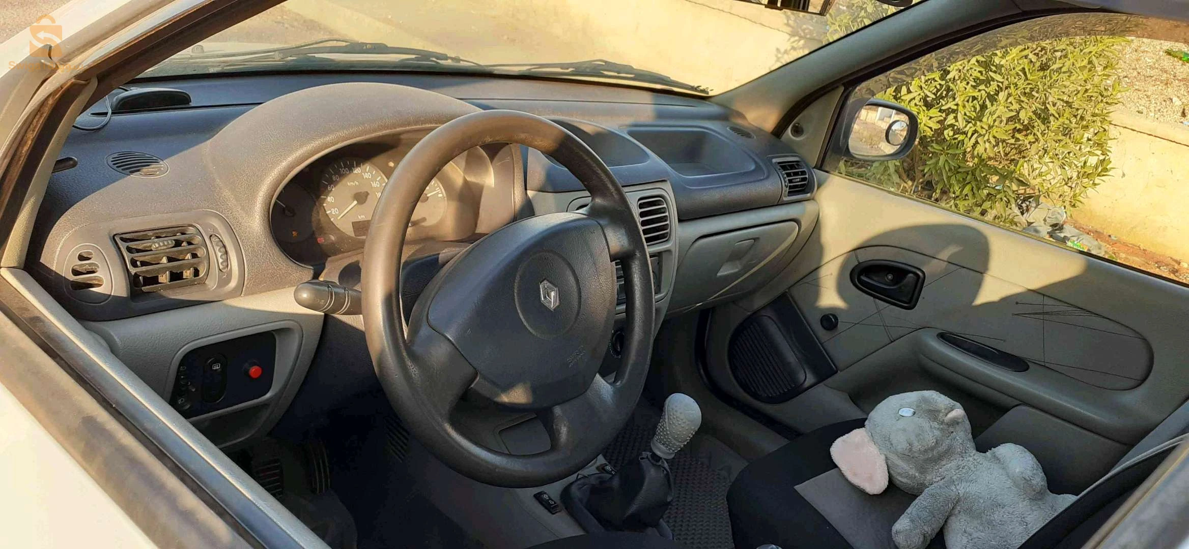 رينو Clio 2 2023 مستغانم