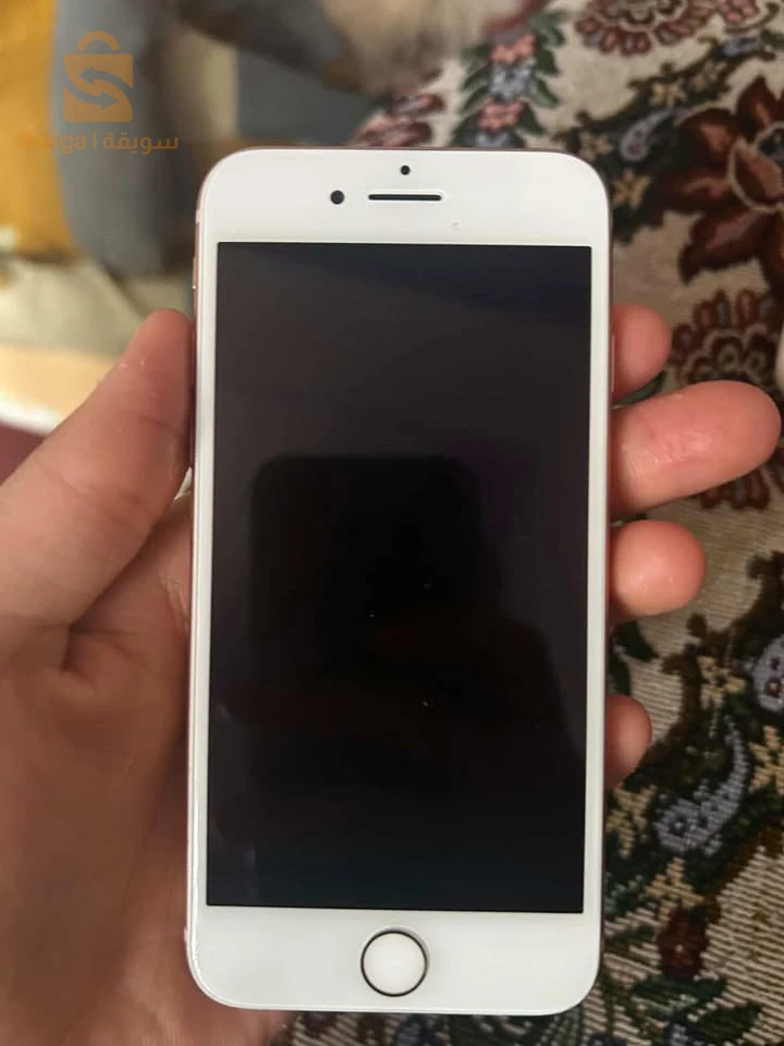أيفون8
