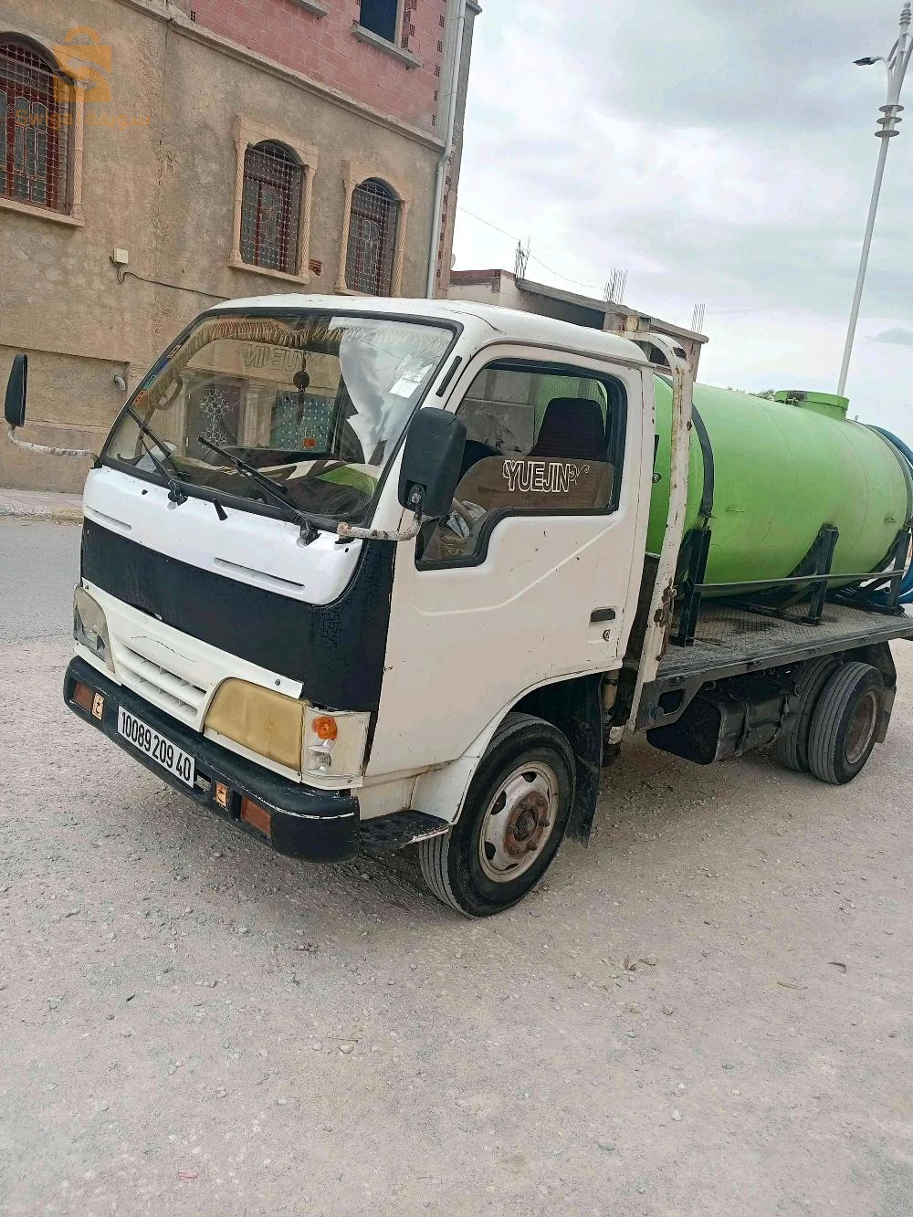 شاحنة يوجين
