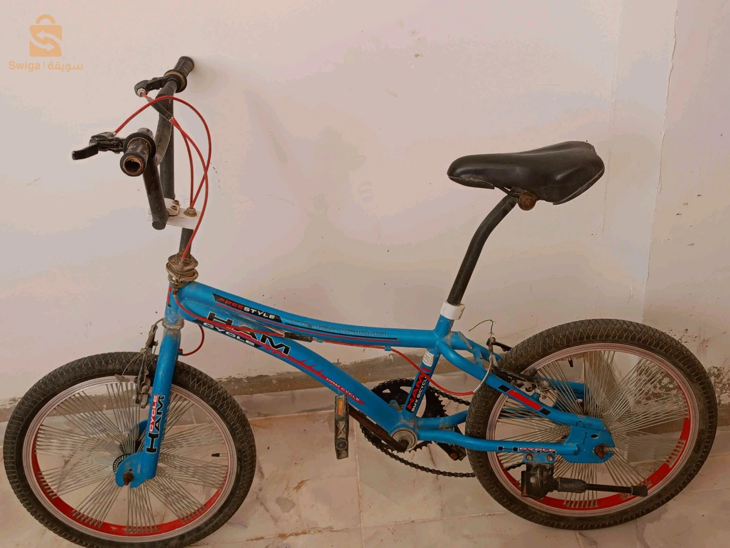 دراجة هوائية من نوع BMX