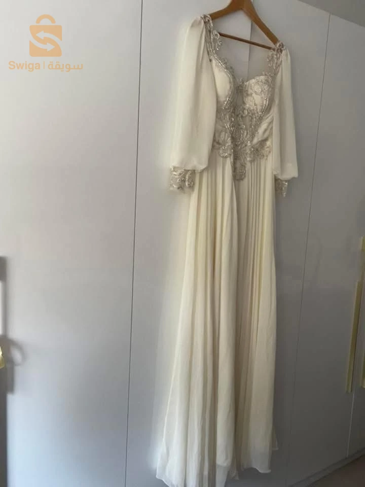 location tenue traditionnelle chaque tenue a un prix