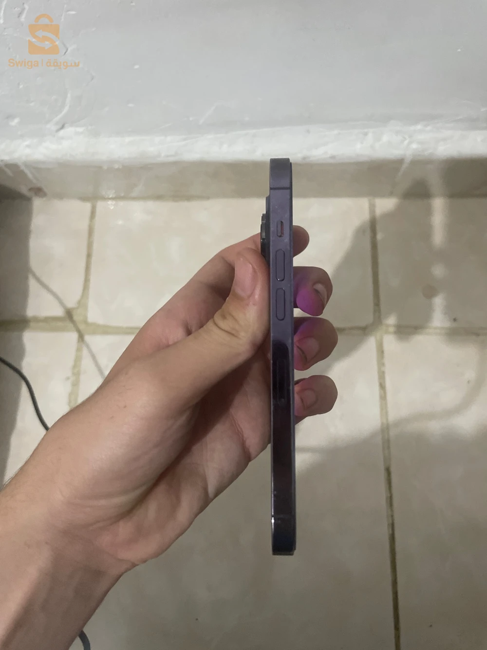 iPhone 14pro purple