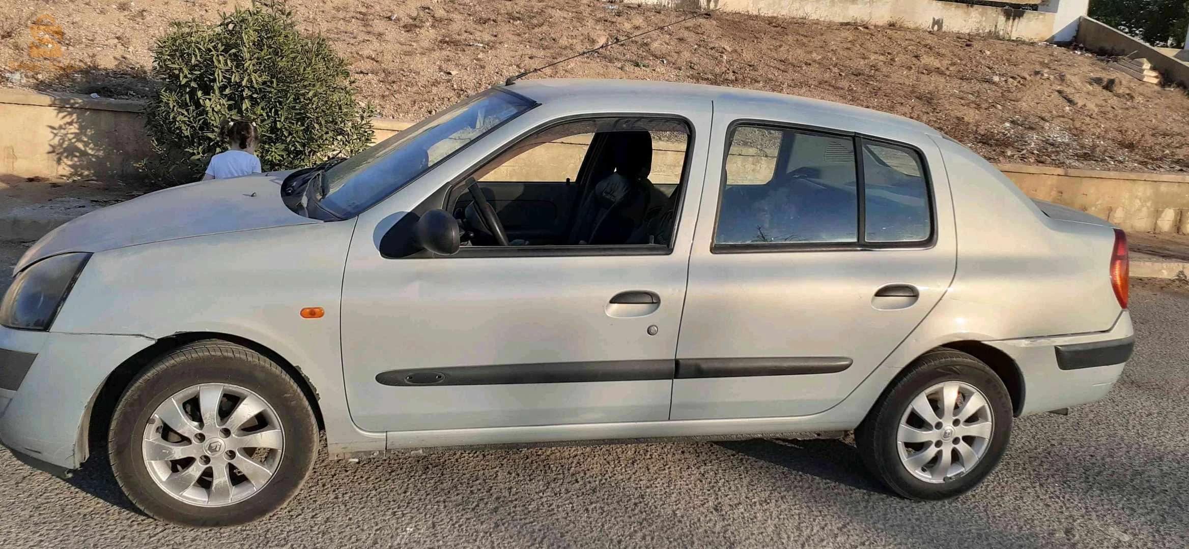رينو Clio 2 2023 مستغانم