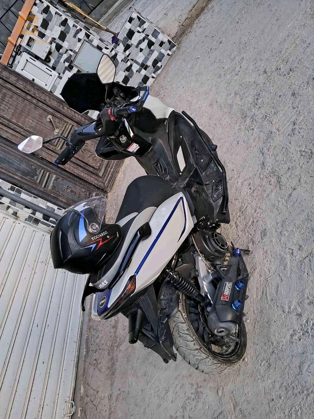 بيع دراجة نارية