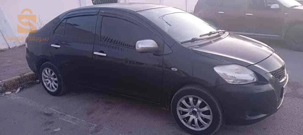 Toyota Yaris 2010 EL TARF