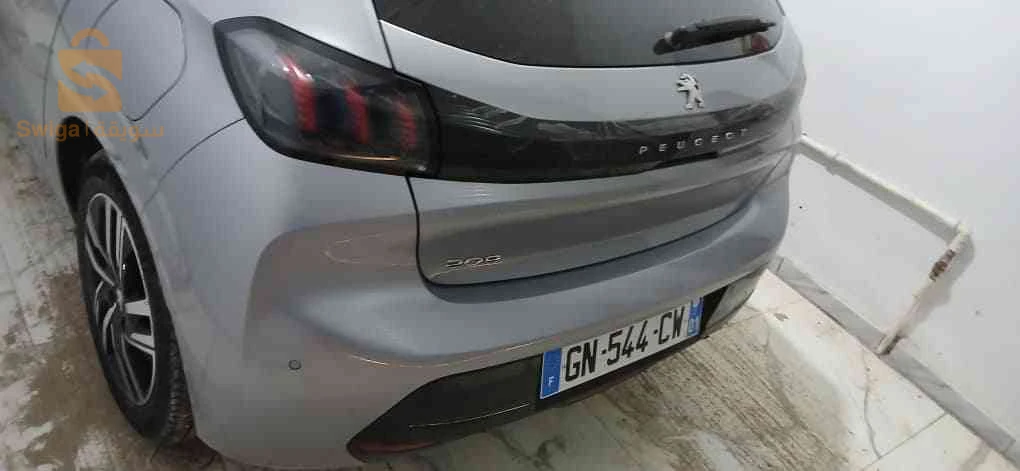 Peugeot 208 2023 BATNA