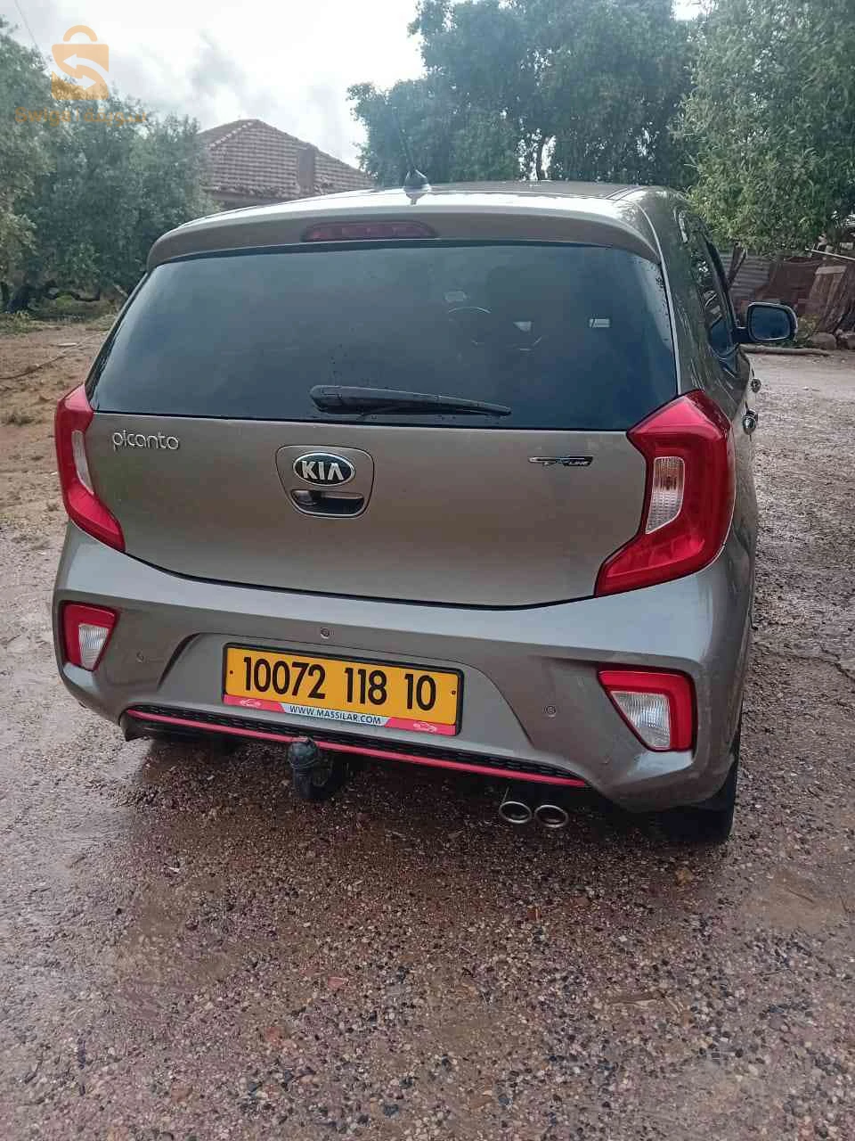 كيا Picanto البويرة