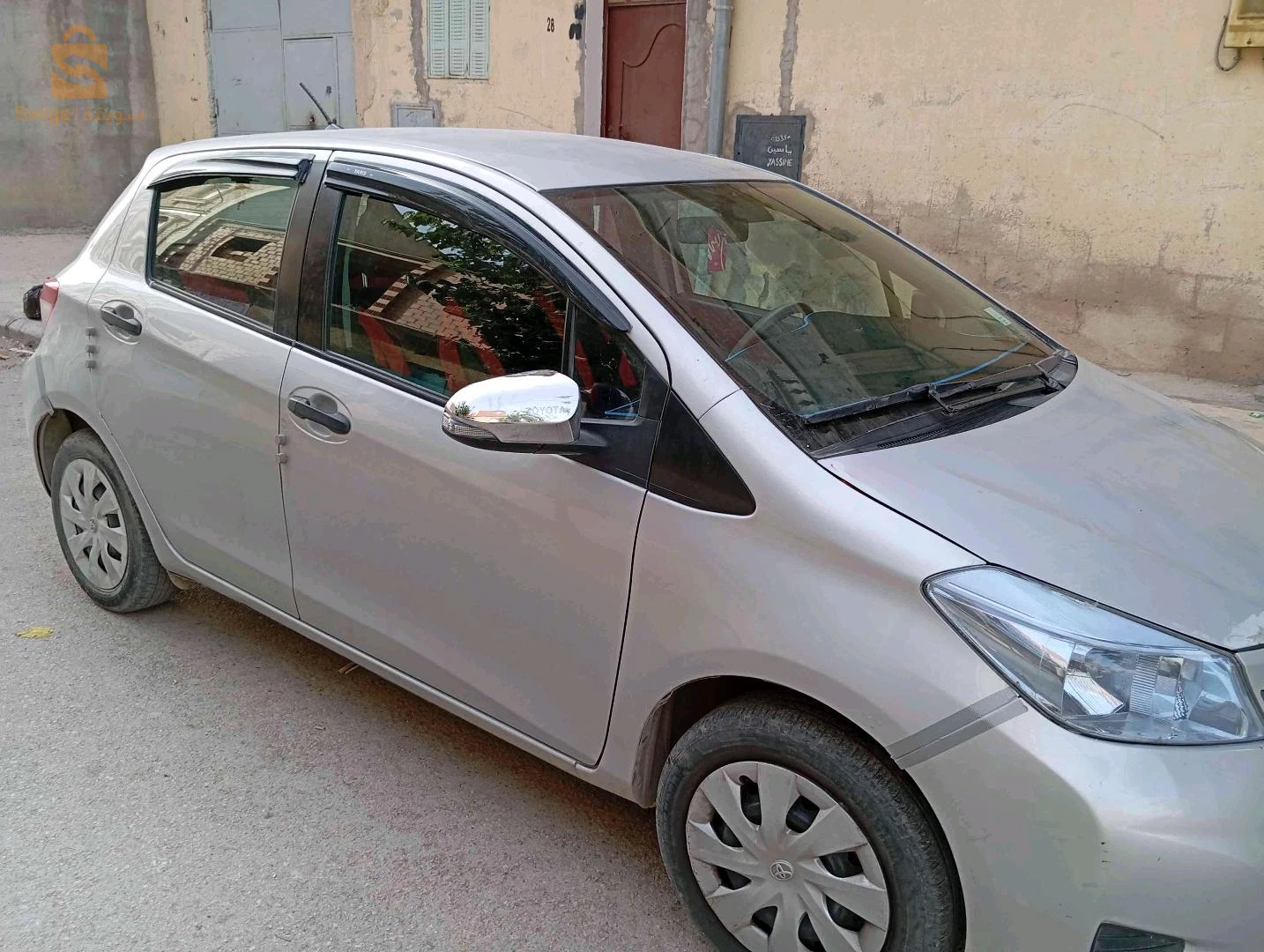 Toyota Auris 2013 OUM EL BOUAGHI
